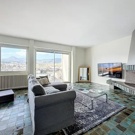 Apartment Bel Balcon Et Parking, 6 Couchages Bergougnan